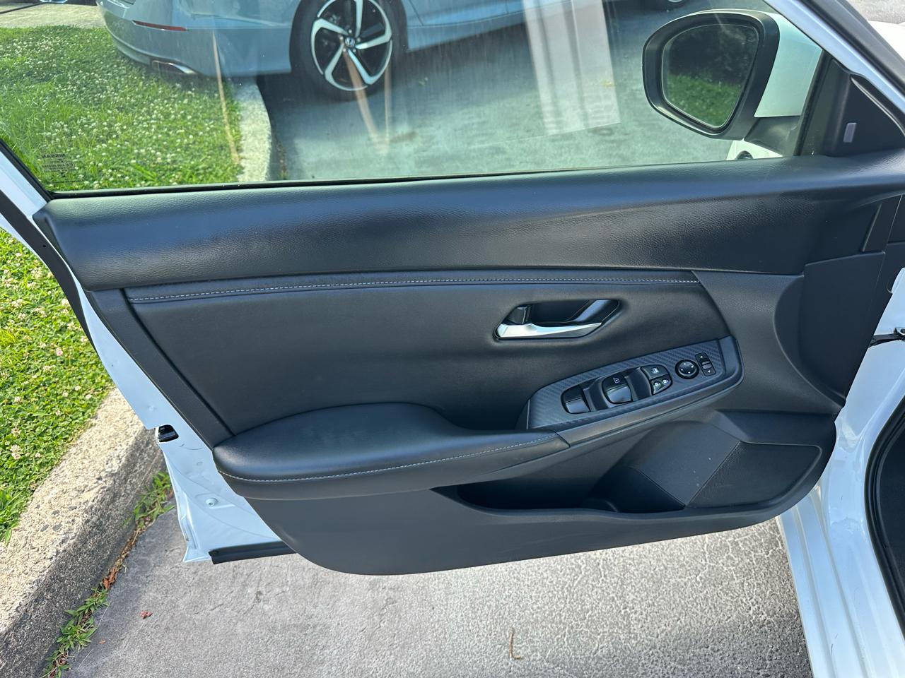 Nissan Sentra  2023