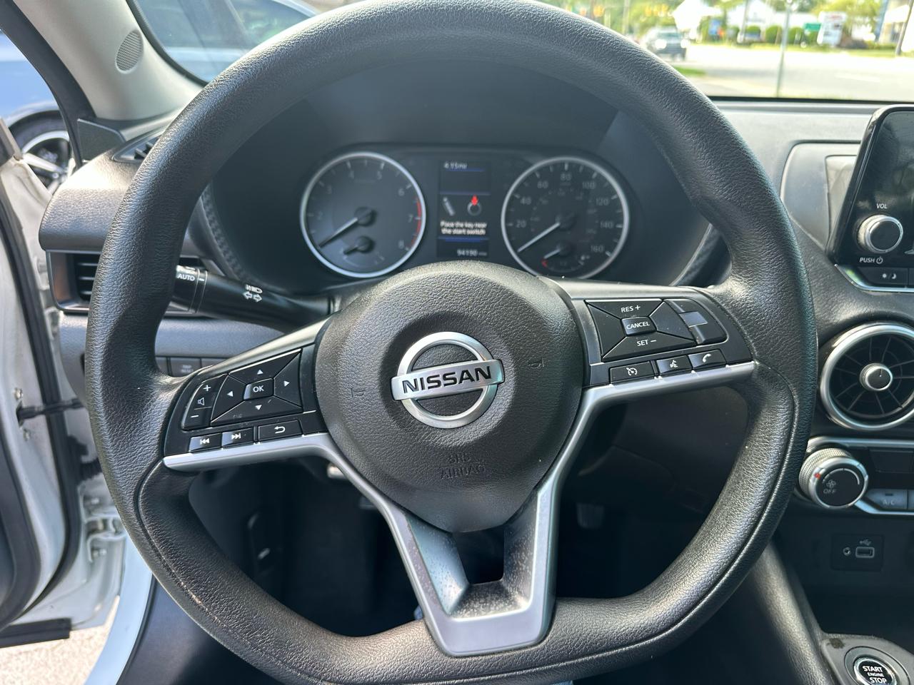 Nissan Sentra  2023