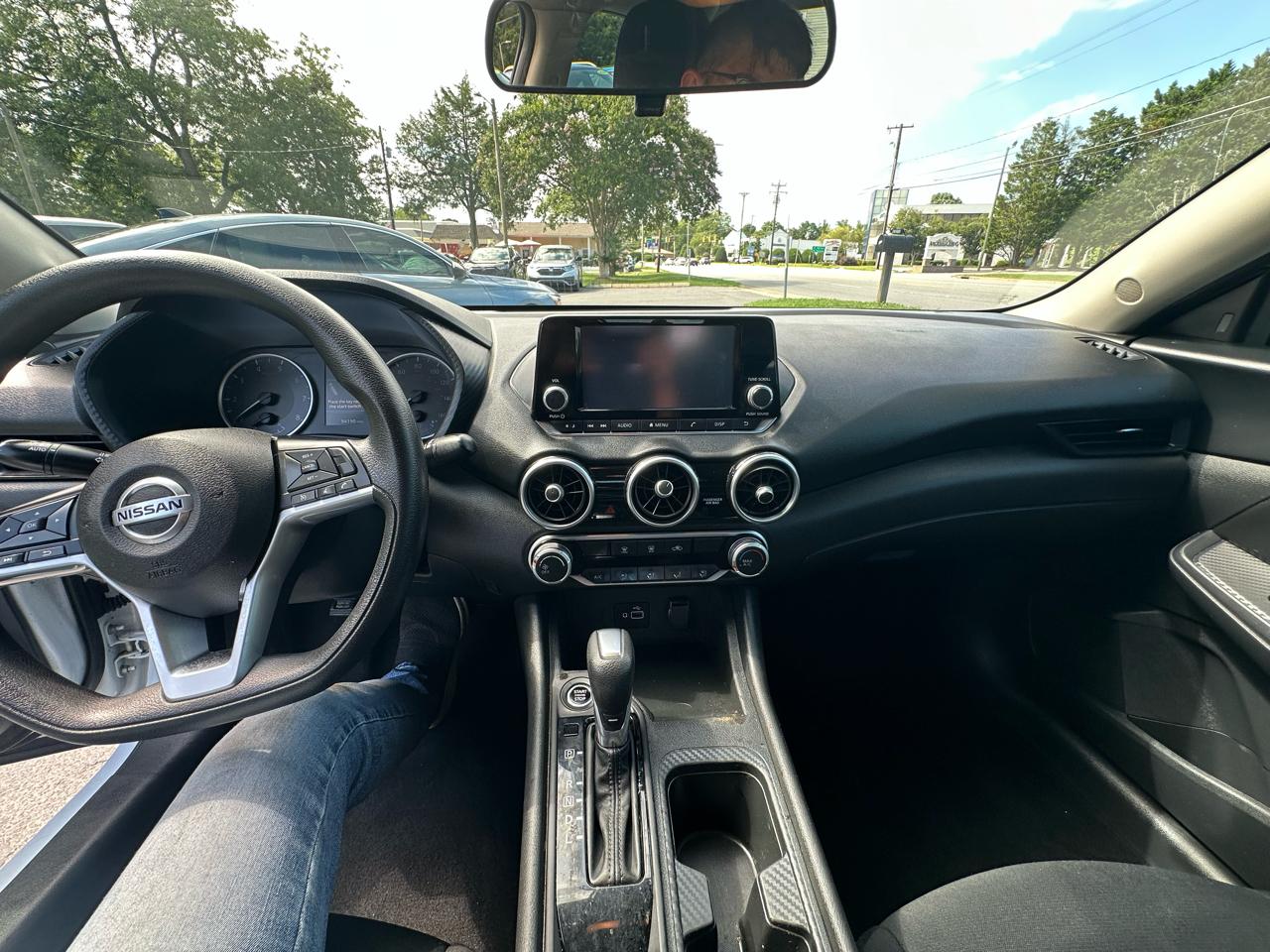 Nissan Sentra  2023