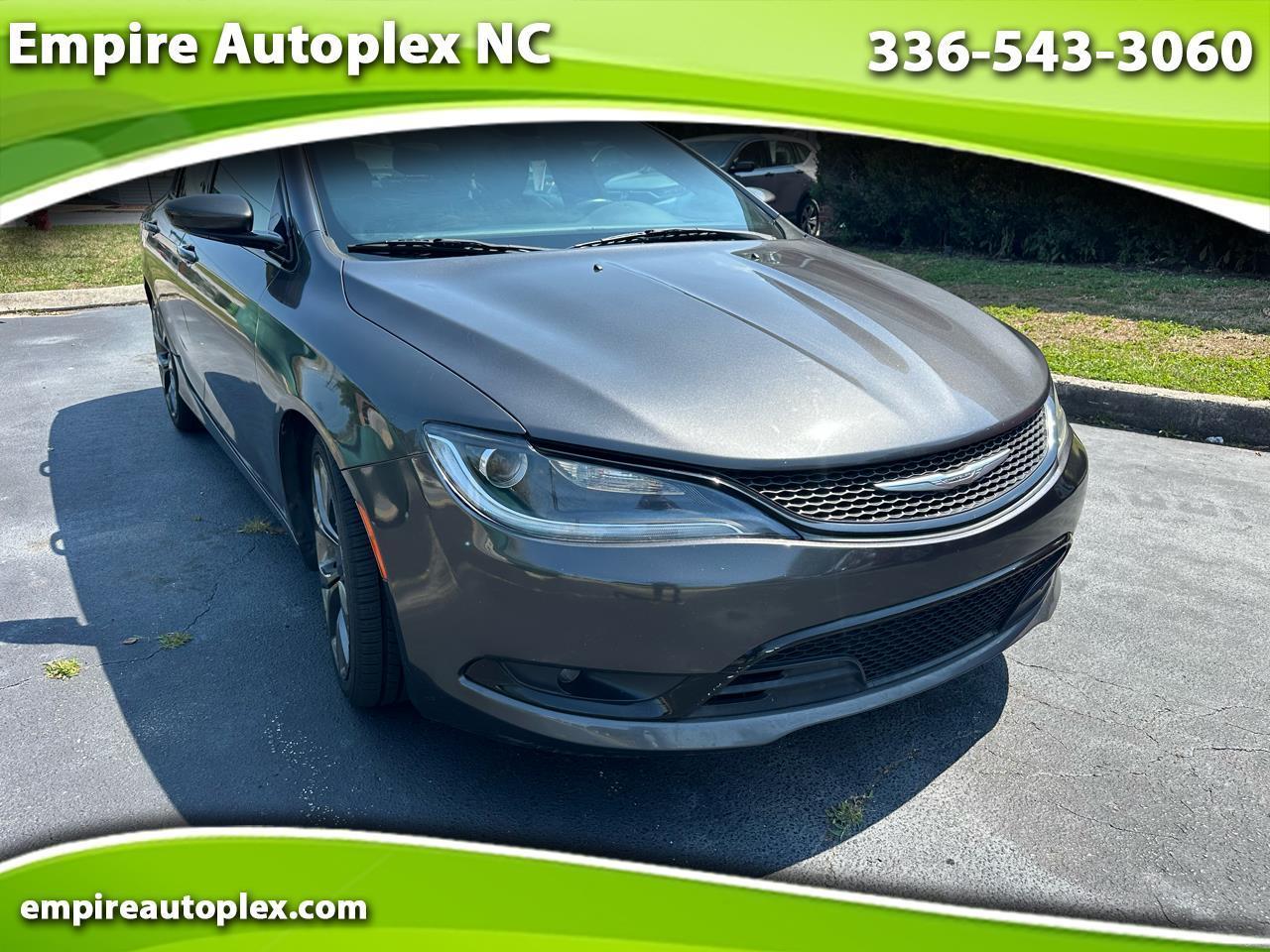 2016 Chrysler 200 S
