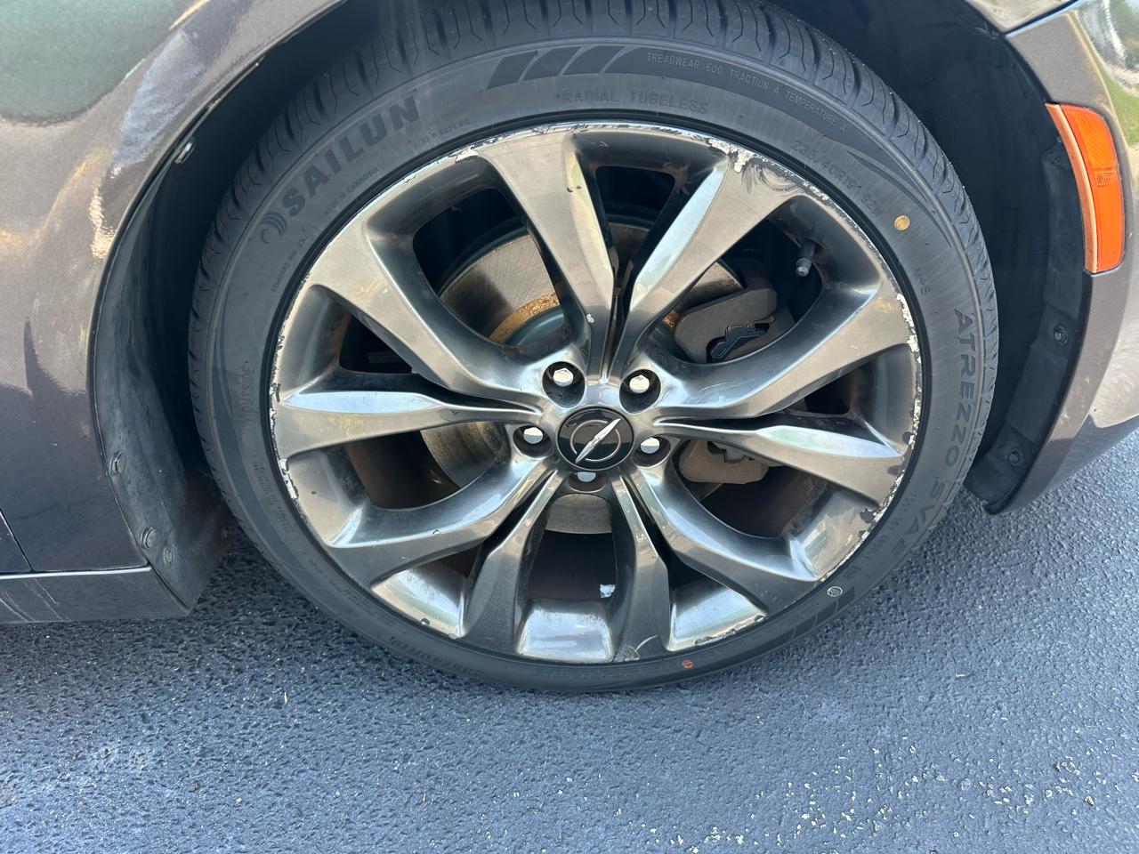 Chrysler 200  2016