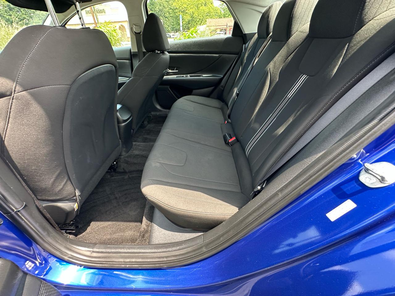 Hyundai Elantra  2023