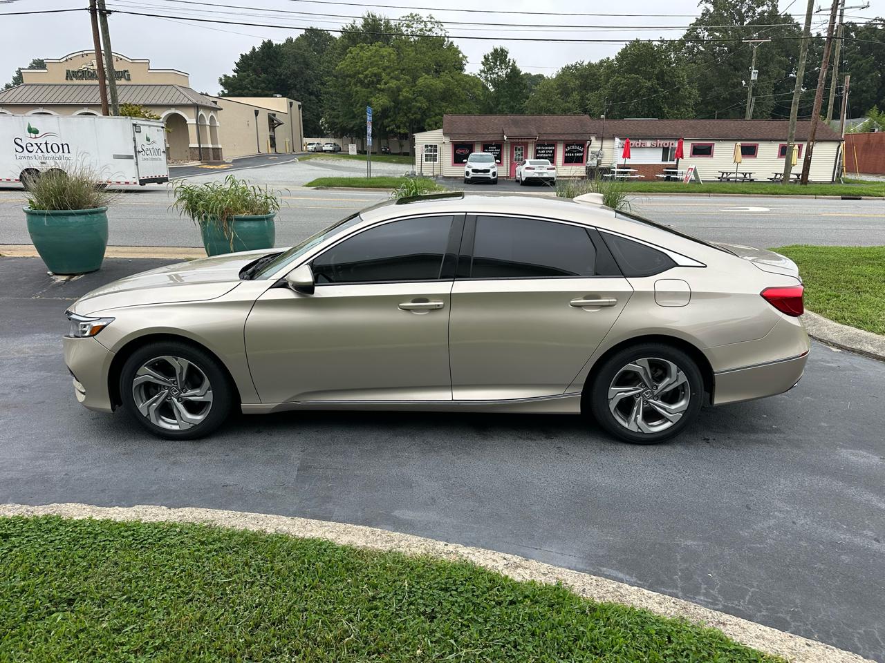 Honda Accord  2020