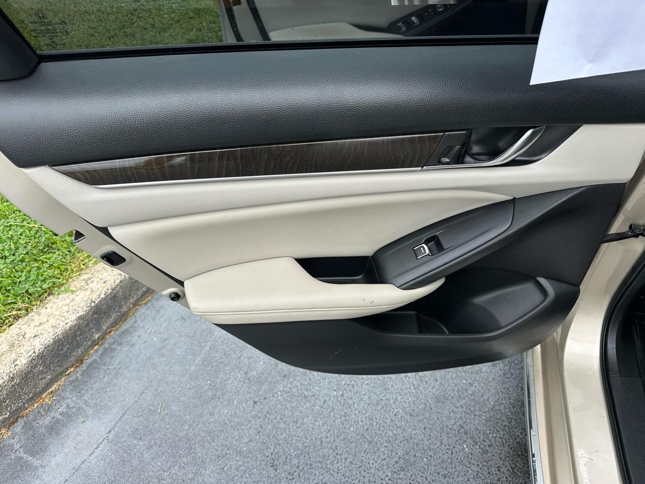 Honda Accord  2020