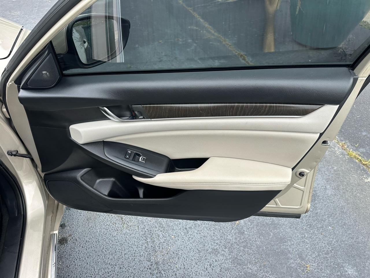 Honda Accord  2020