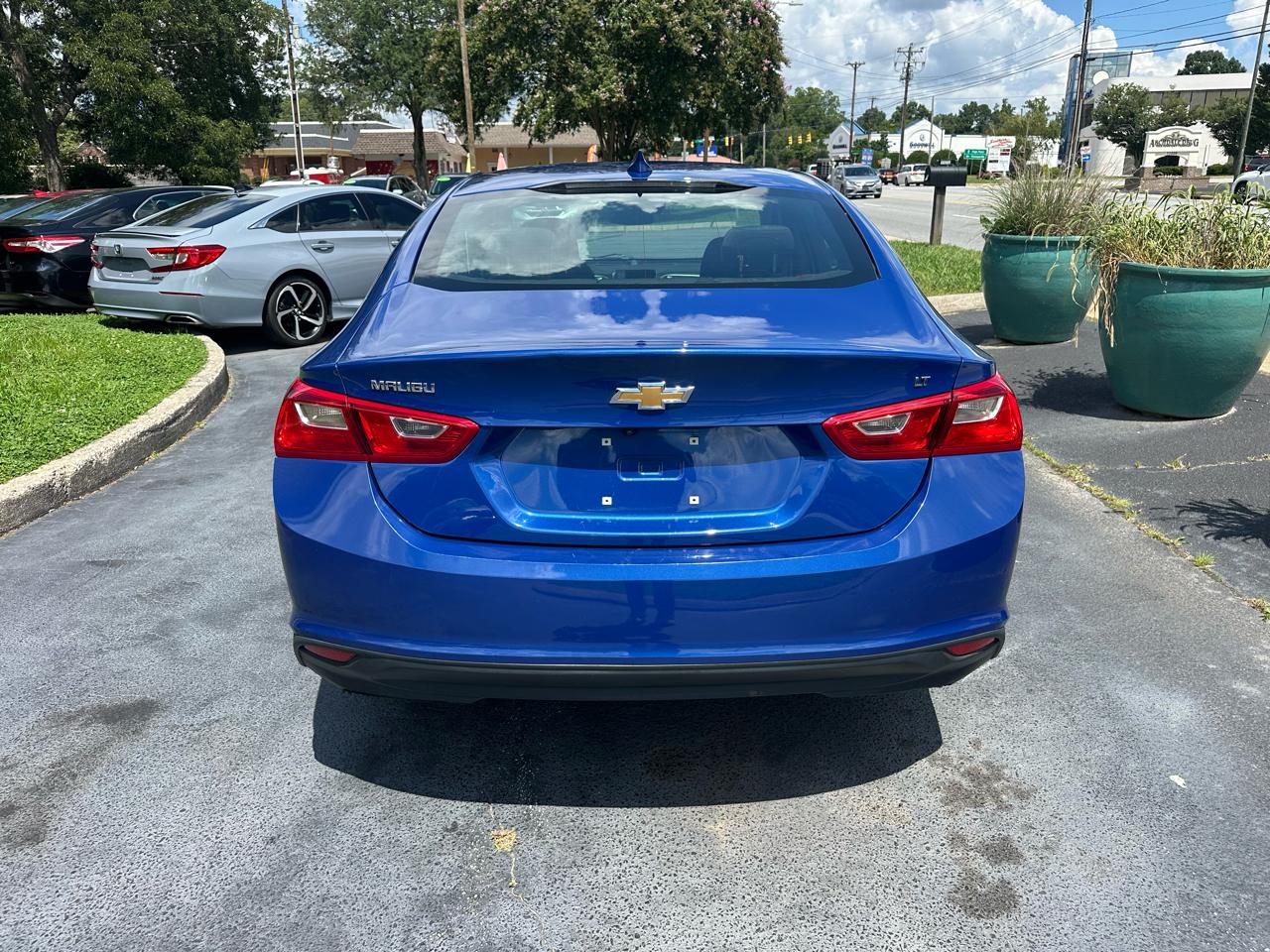 Chevrolet Malibu  2023