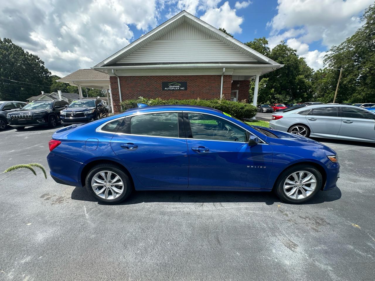Chevrolet Malibu  2023
