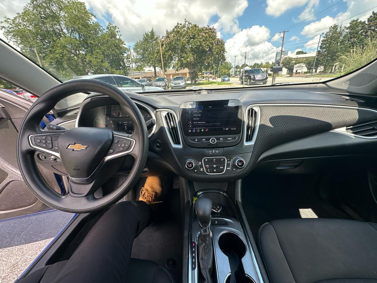 Chevrolet Malibu  2023