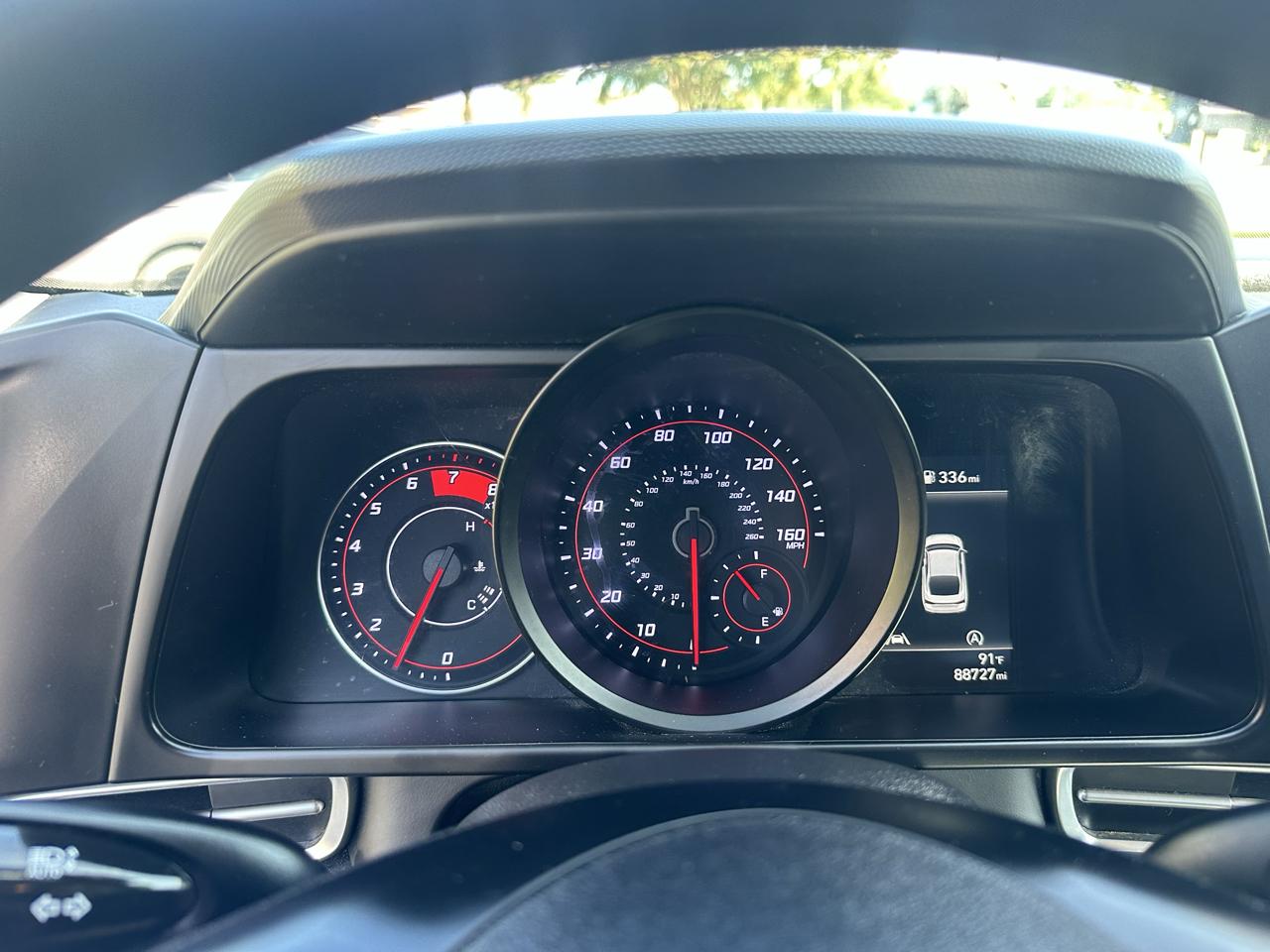 Hyundai Elantra  2021