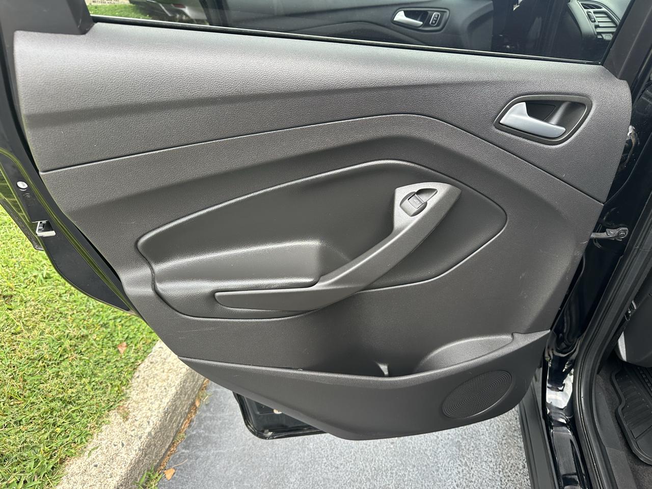 Ford Escape  2017