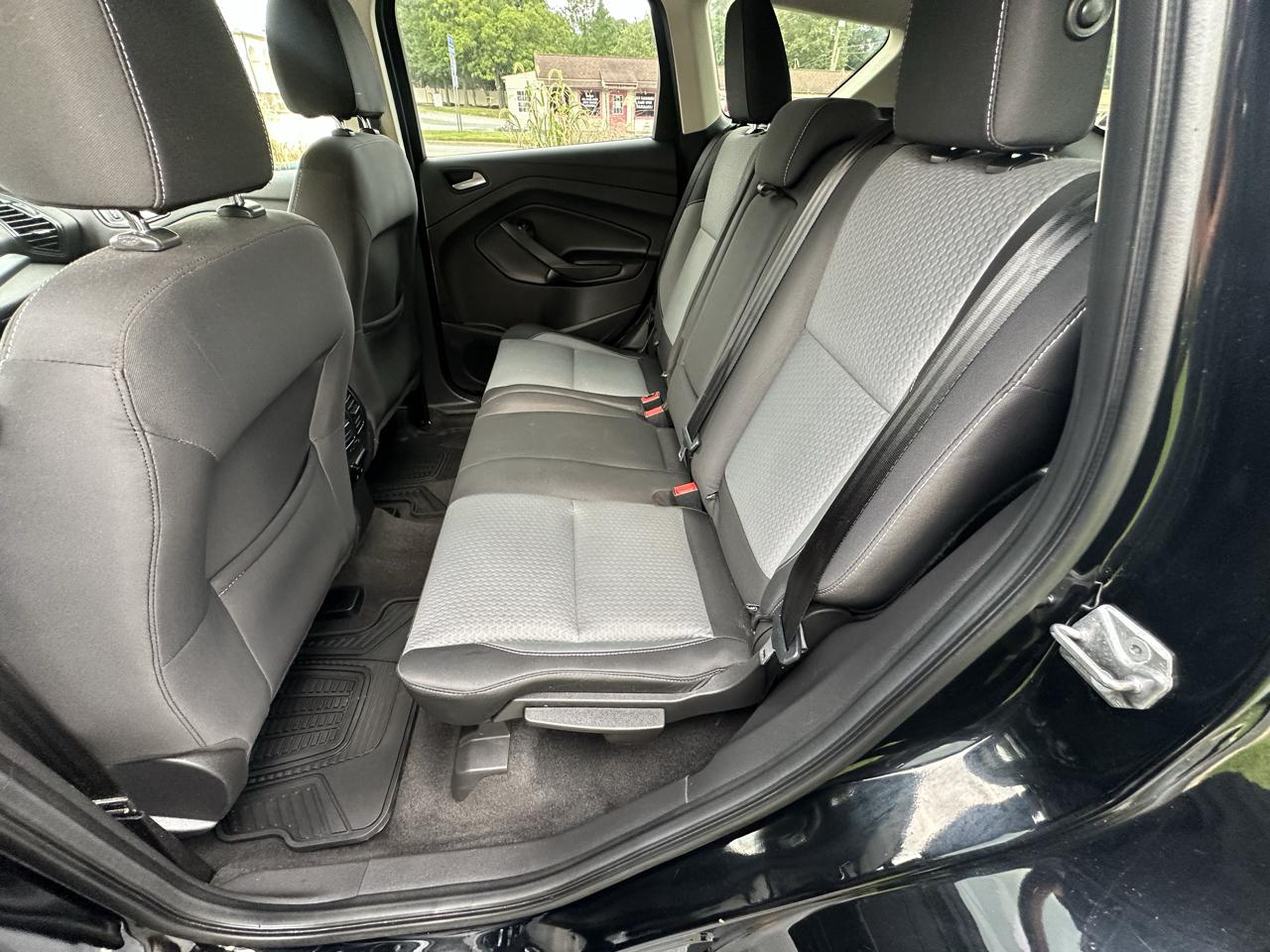 Ford Escape  2017
