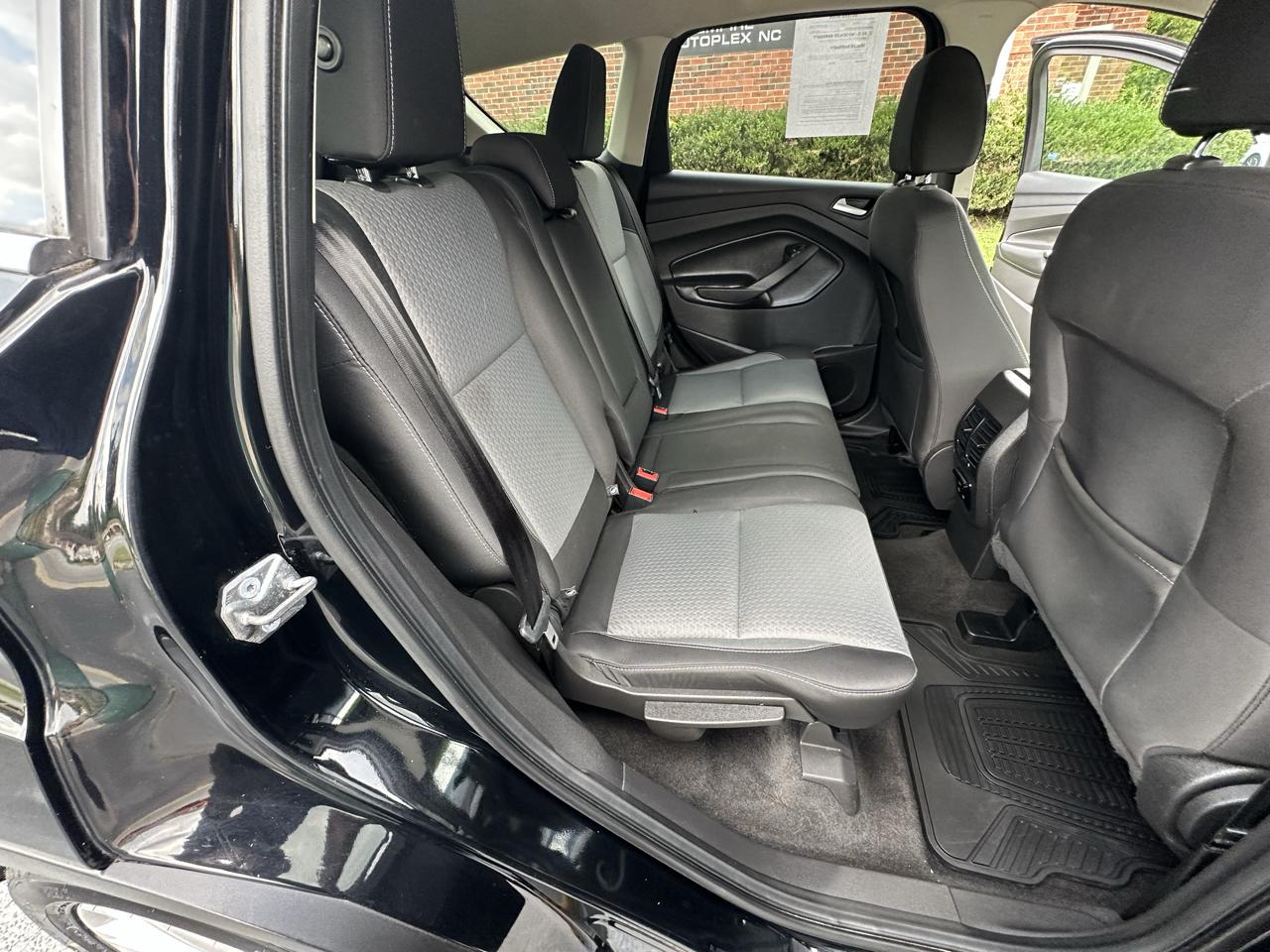 Ford Escape  2017