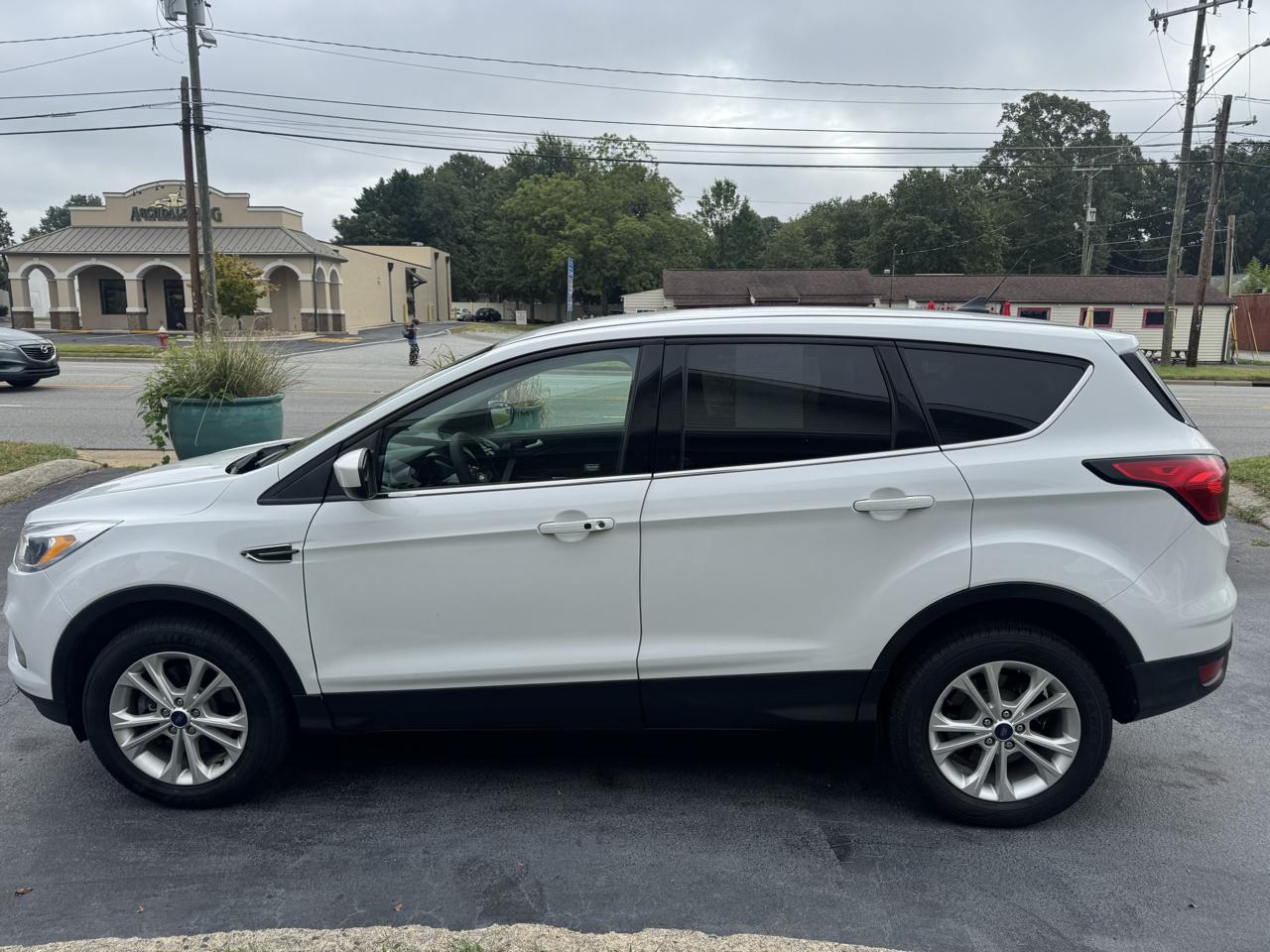 Ford Escape  2019
