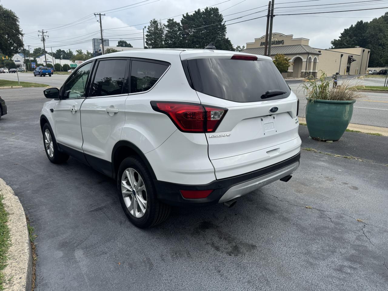 Ford Escape  2019