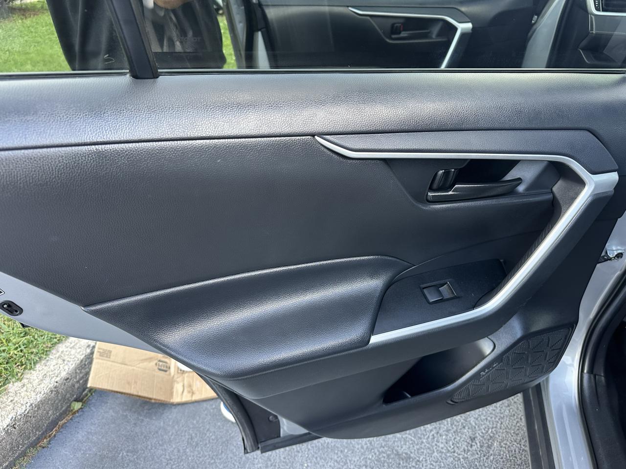 Toyota RAV4  2020