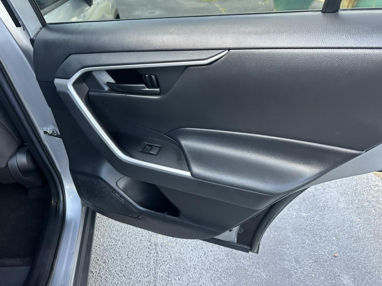 Toyota RAV4  2020