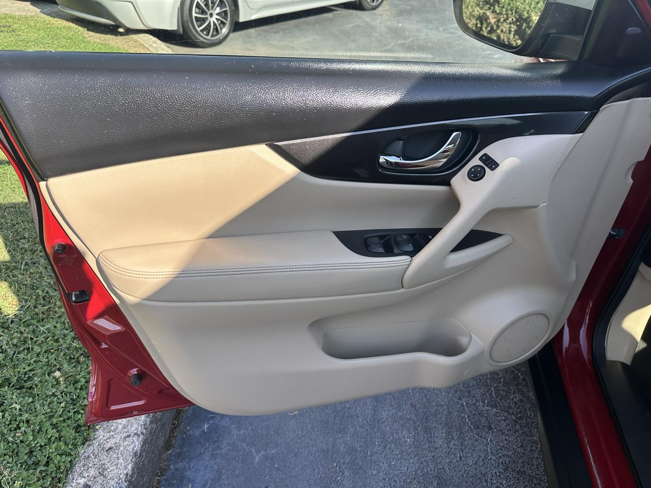 Nissan Rogue  2017