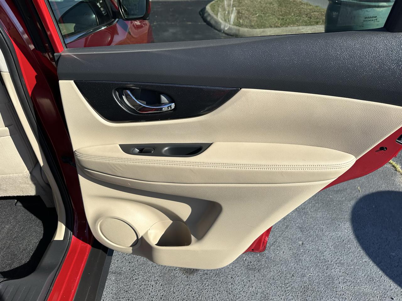 Nissan Rogue  2017