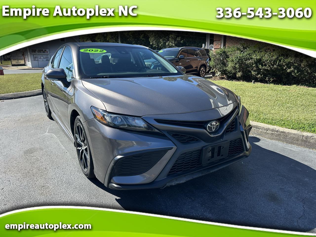 2022 Toyota Camry SE