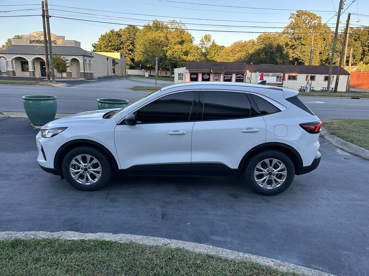 Ford Escape  2023