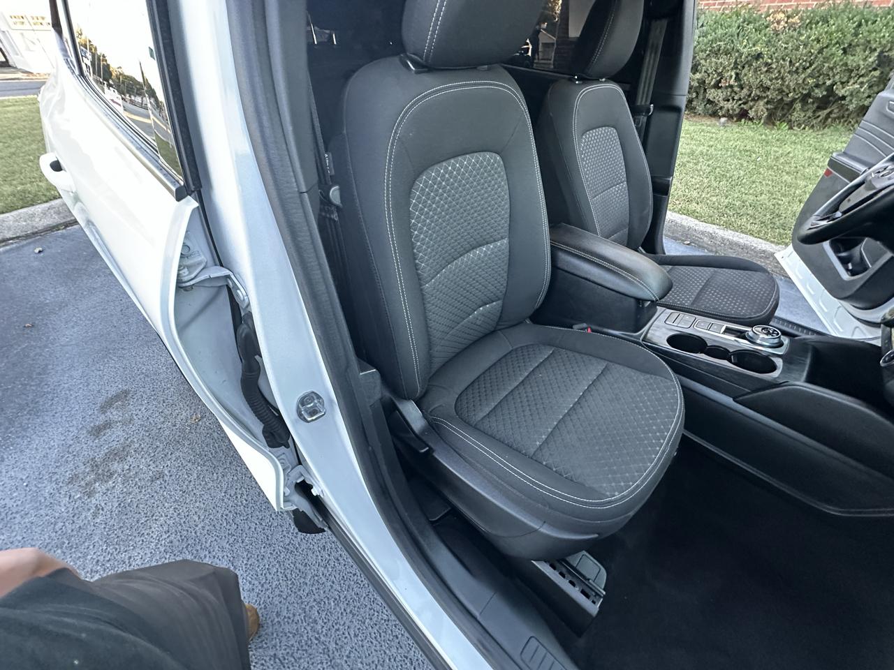 Ford Escape  2023