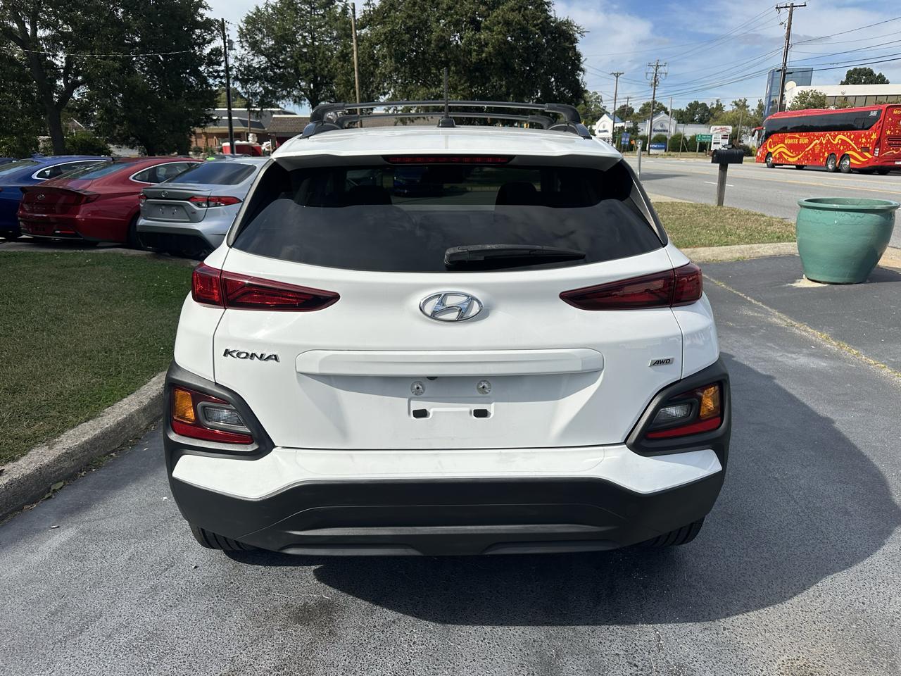 Hyundai Kona  2021