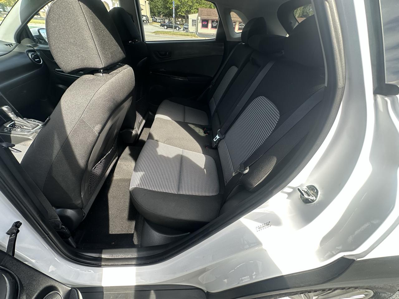 Hyundai Kona  2021