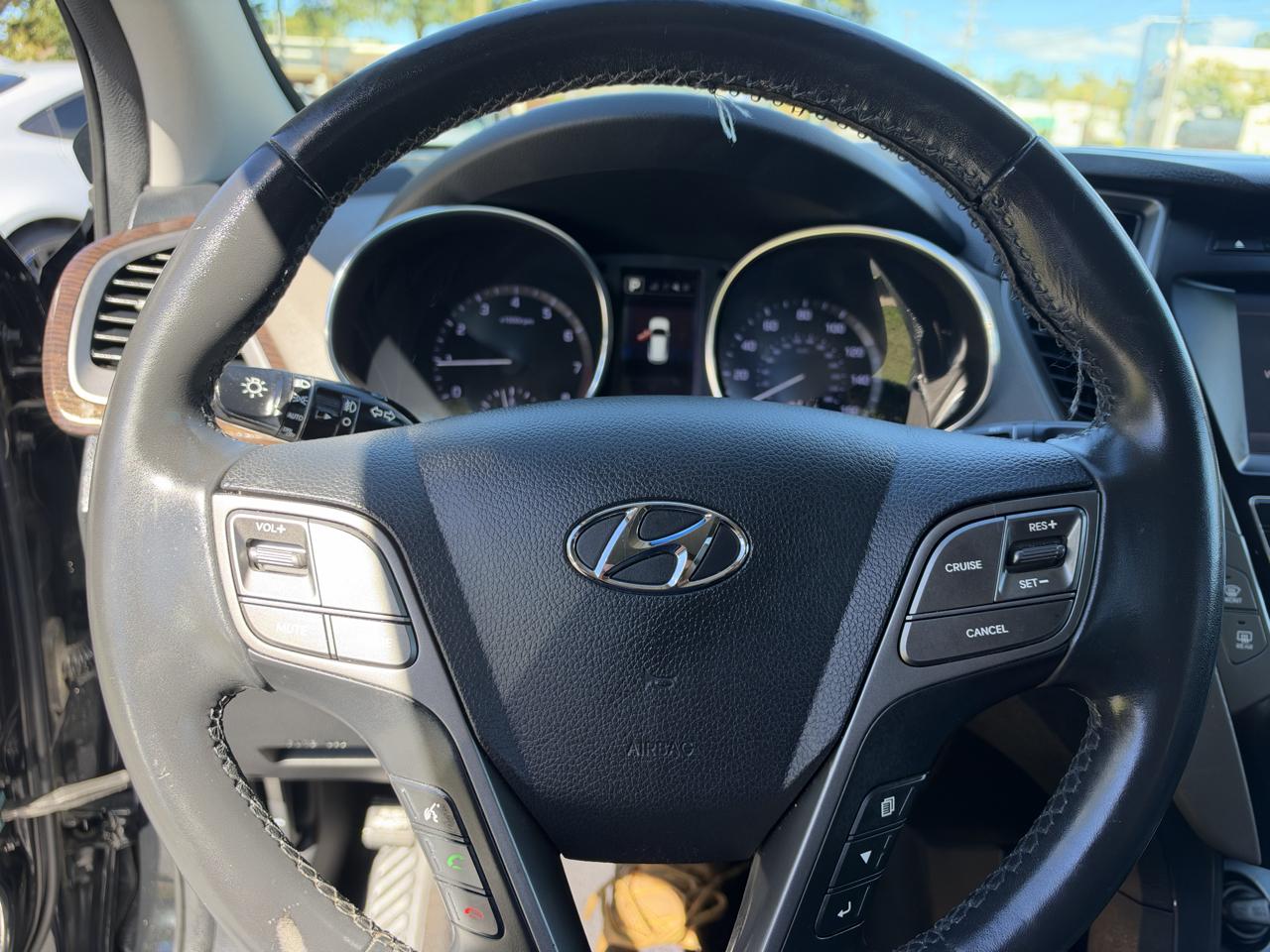 Hyundai Santa Fe  2017