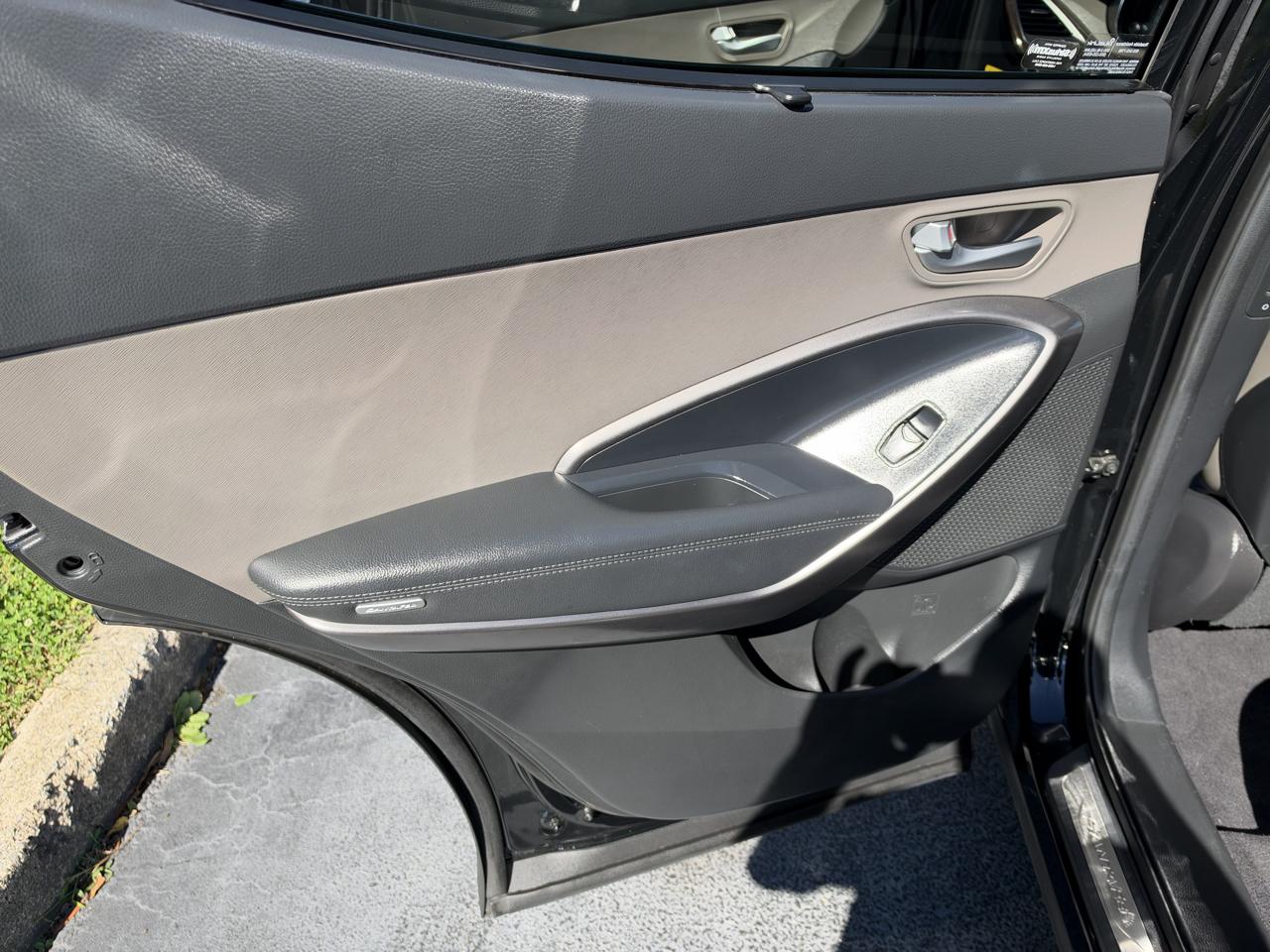 Hyundai Santa Fe  2017
