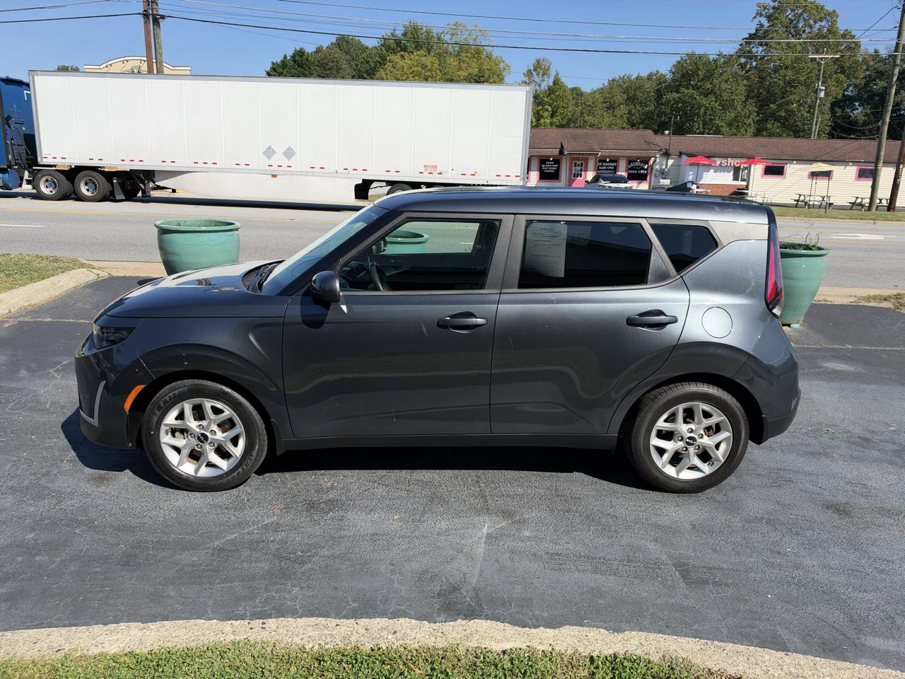 Kia Soul  2023