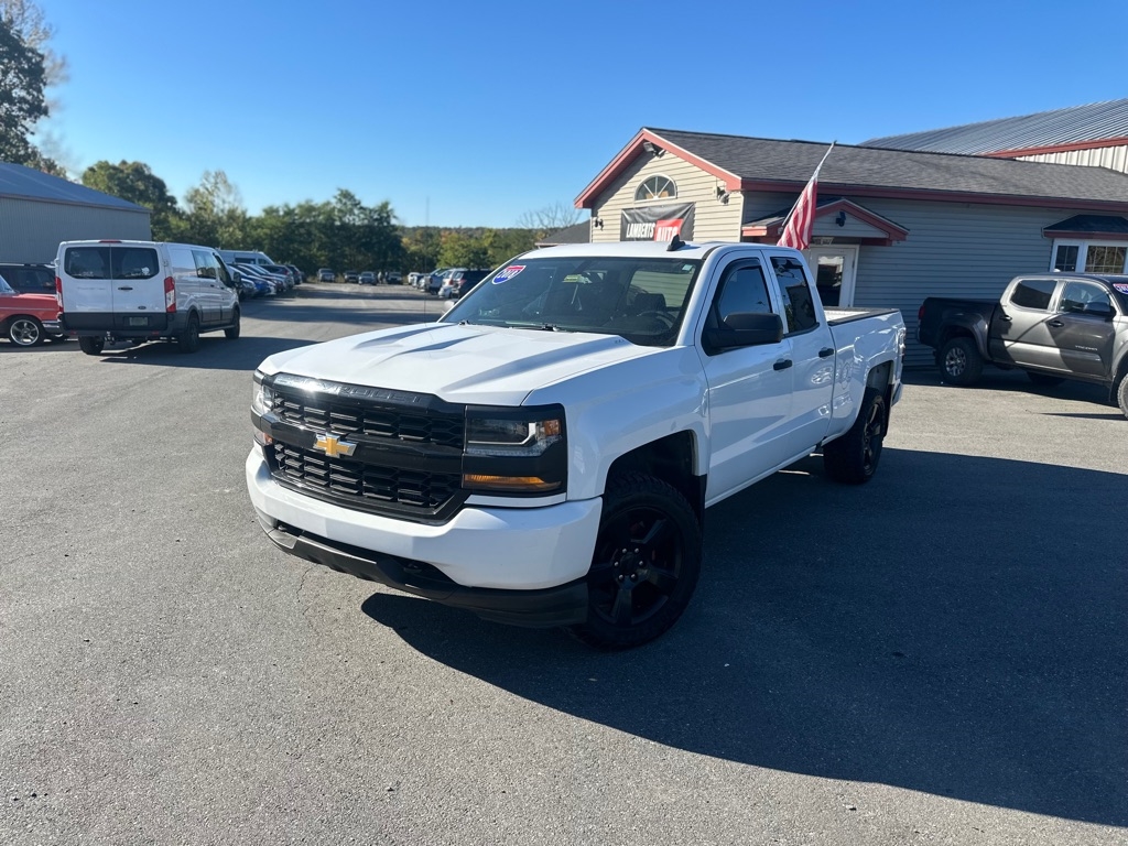2018 Chevrolet Silverado 1500 Custom