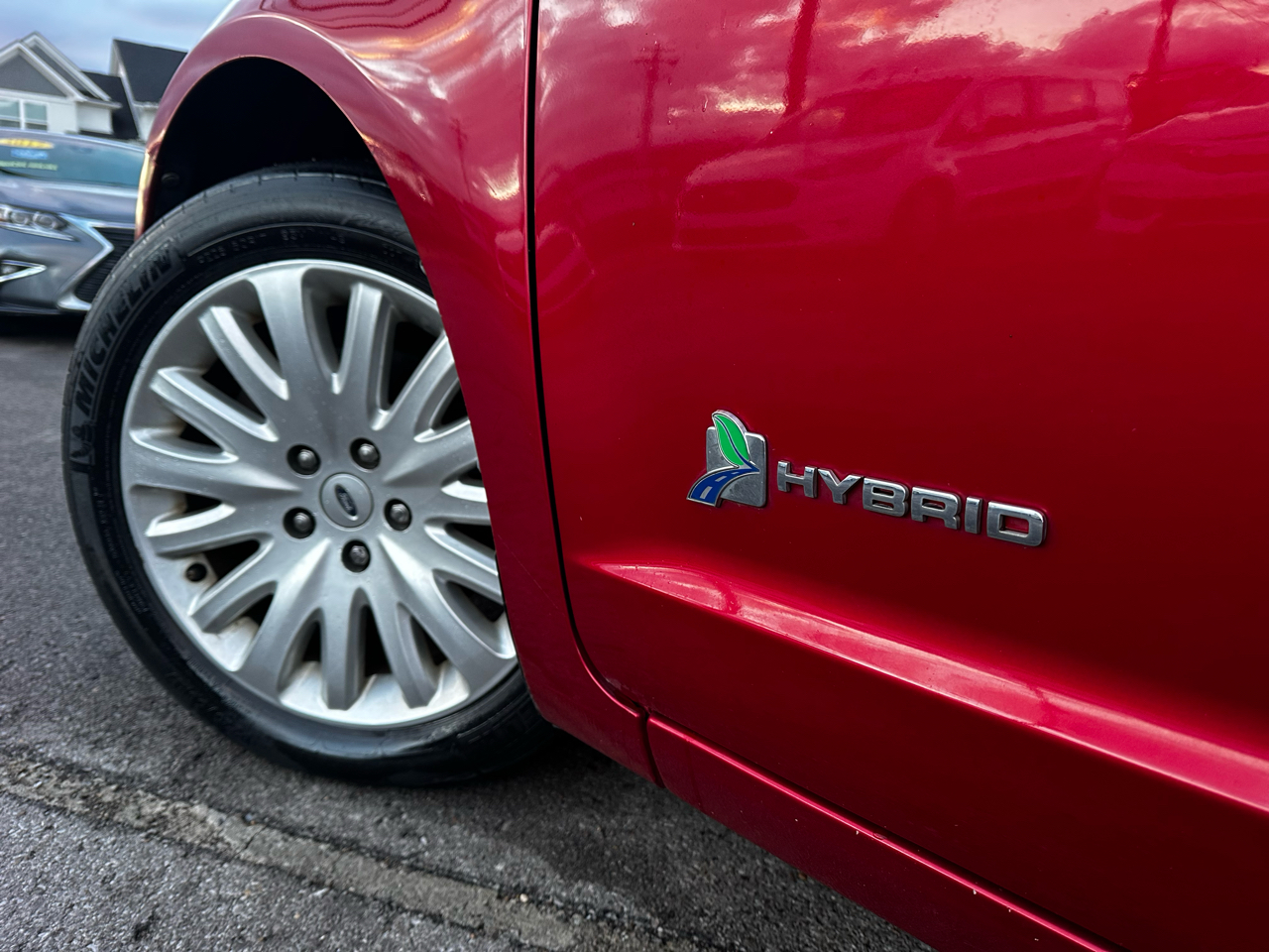 Ford Fusion Hybrid Sedan 2012