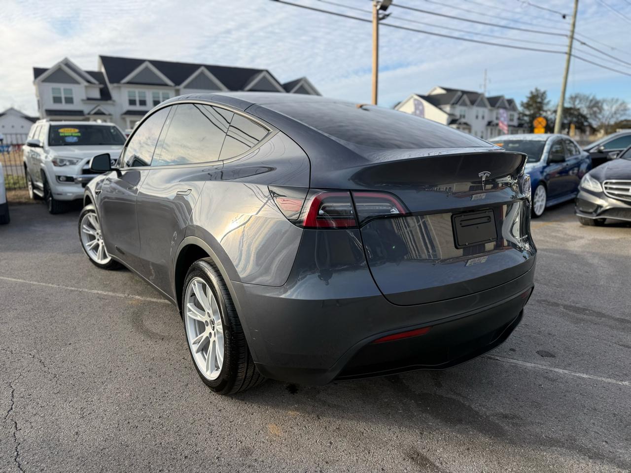 Tesla Model Y Long Range AWD 2023