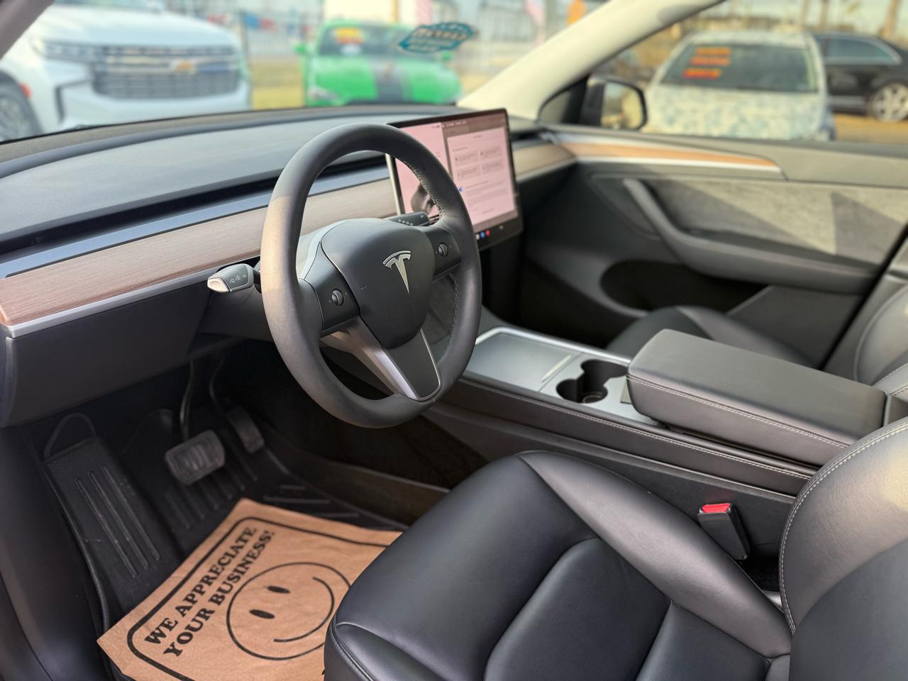 Tesla Model Y Long Range AWD 2023