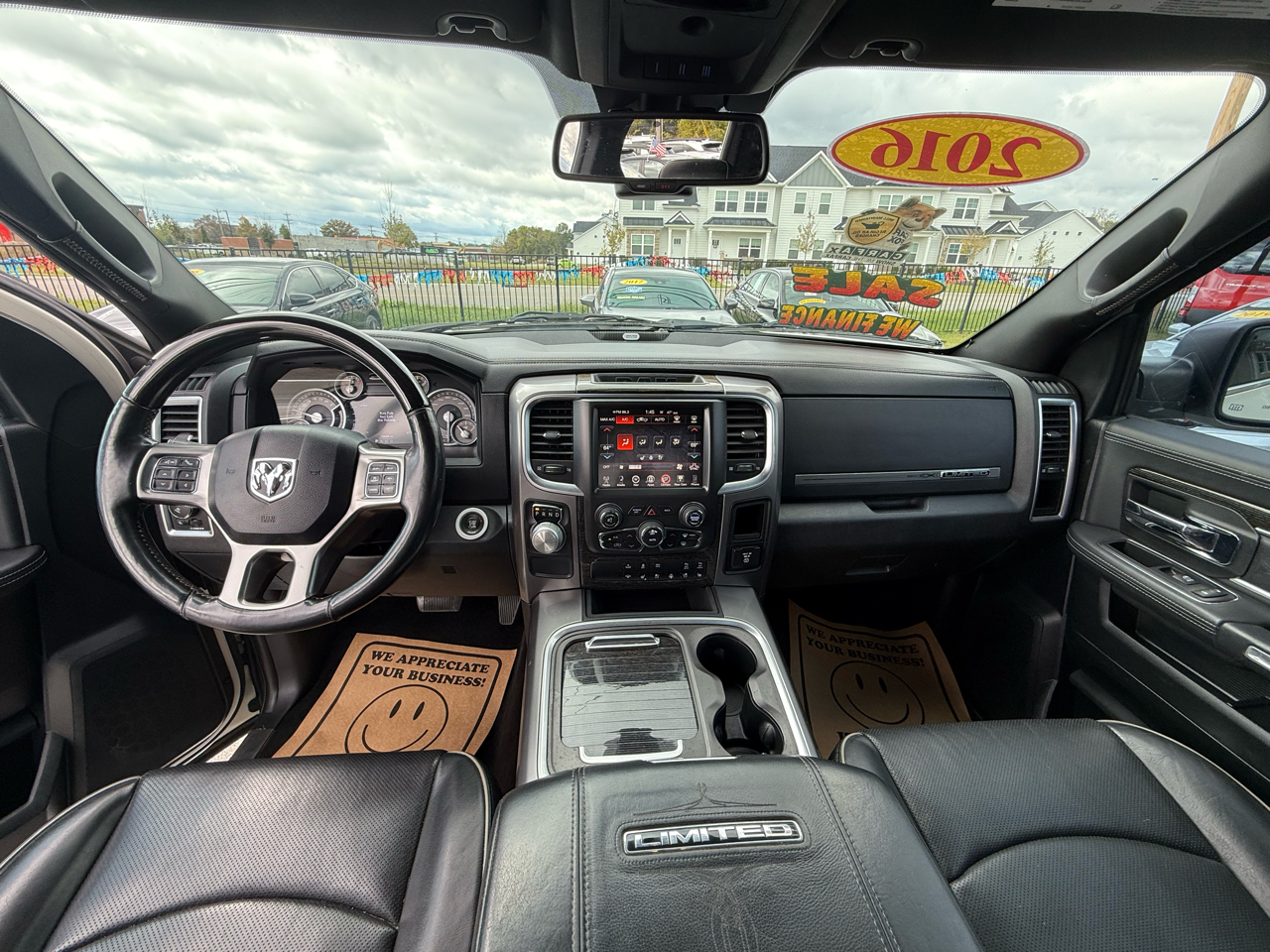 RAM 1500 Longhorn Crew Cab SWB 2WD 2016 RAM 1500 Longhorn Crew Cab SWB 2WD 2016