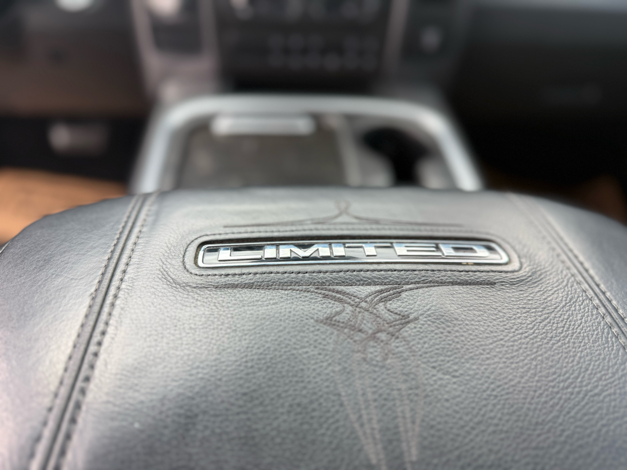 RAM 1500 Longhorn Crew Cab SWB 2WD 2016 RAM 1500 Longhorn Crew Cab SWB 2WD 2016