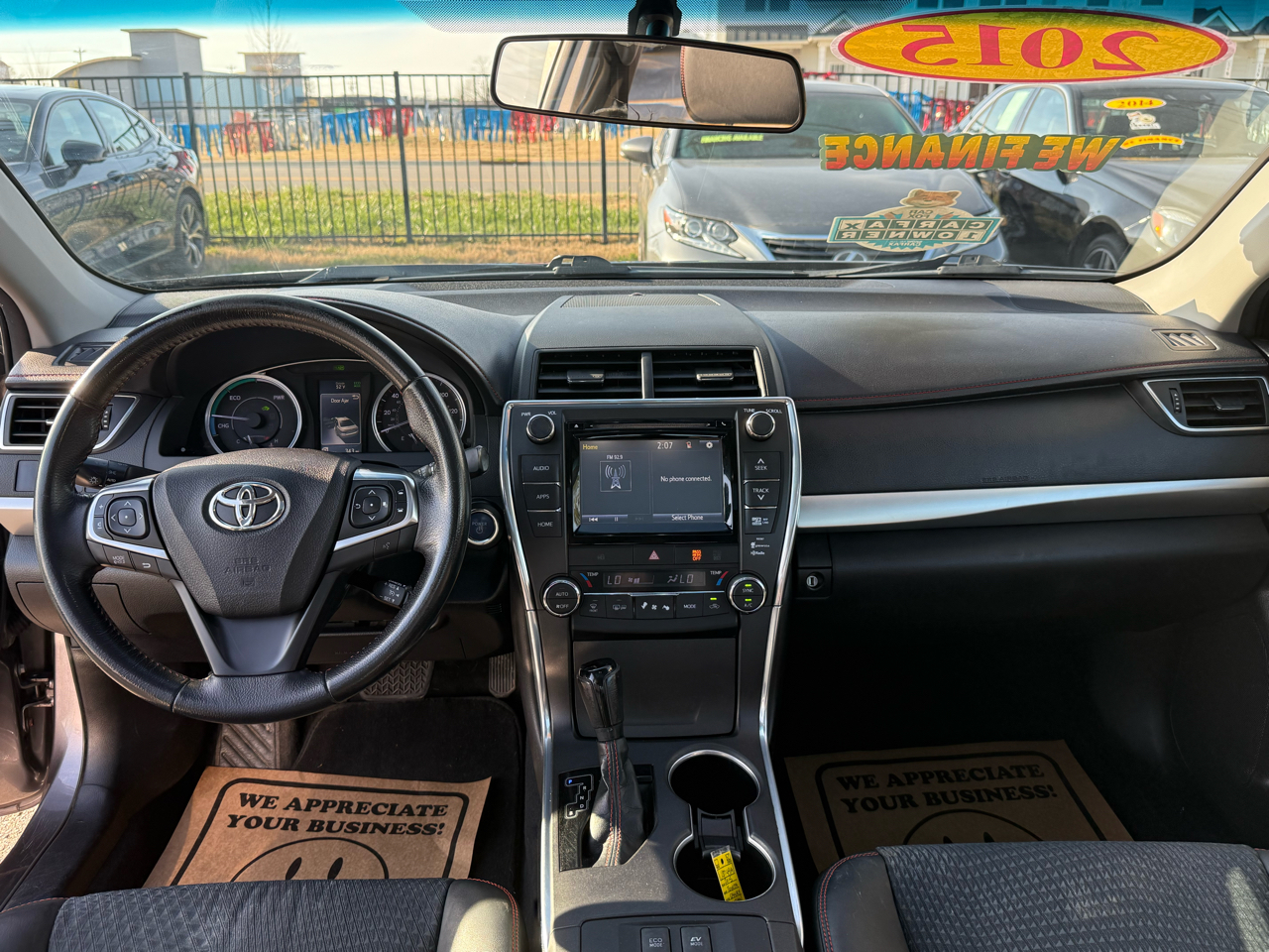 Toyota Camry Hybrid XLE 2015