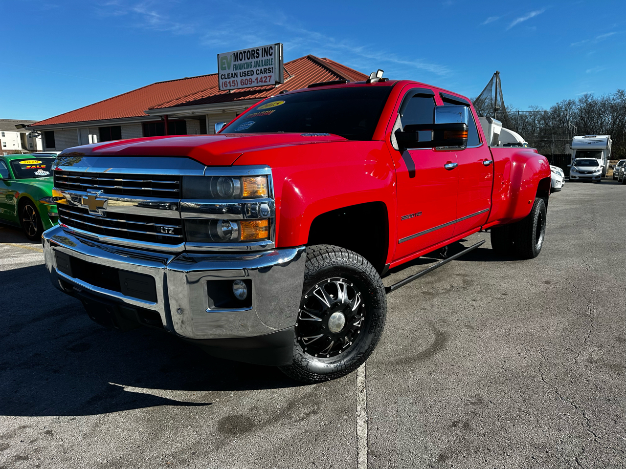 2015 Chevrolet Silverado 3500HD LTZ Crew Cab 4WD