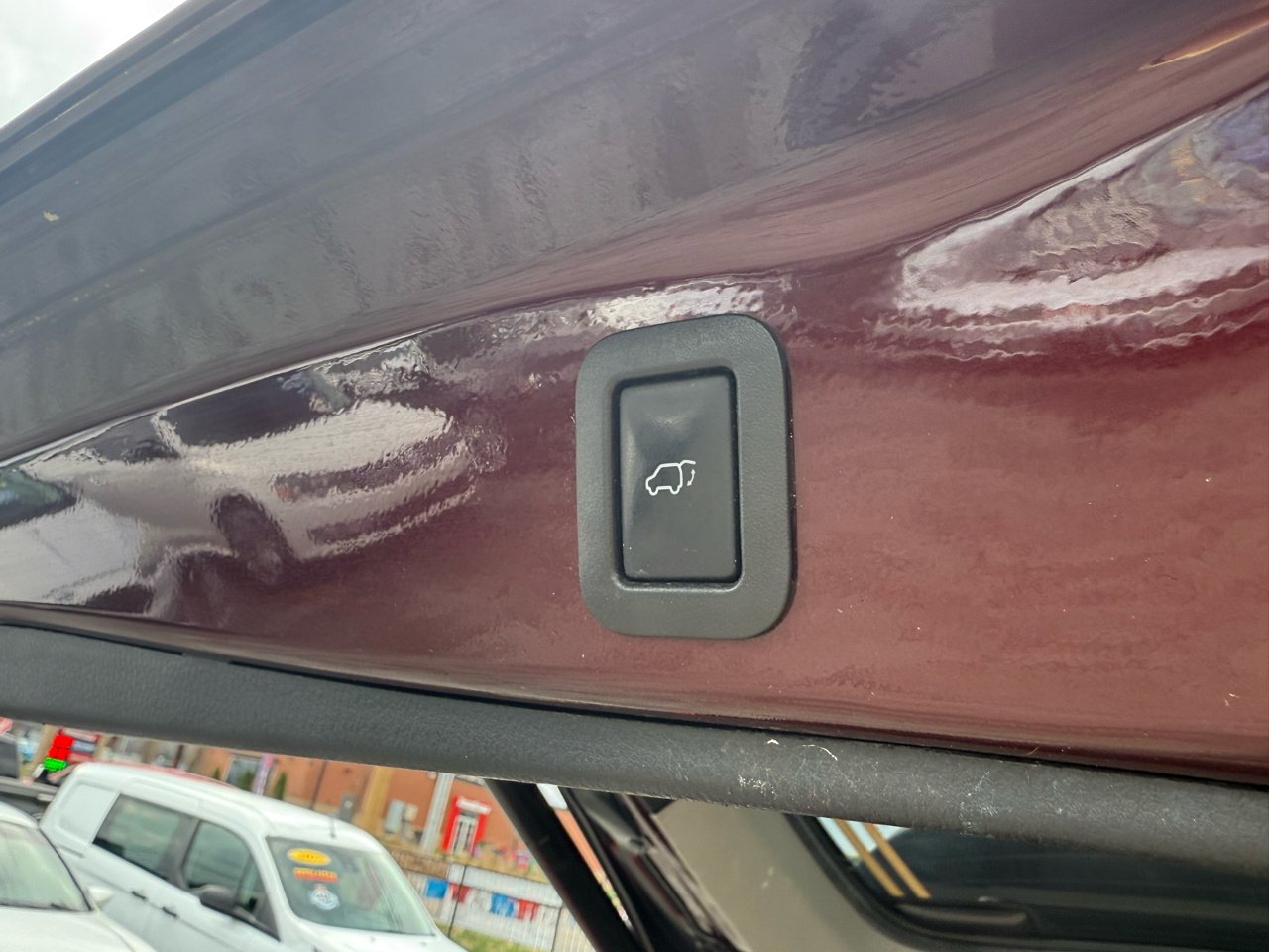 Toyota Highlander LE Plus FWD V6 2019