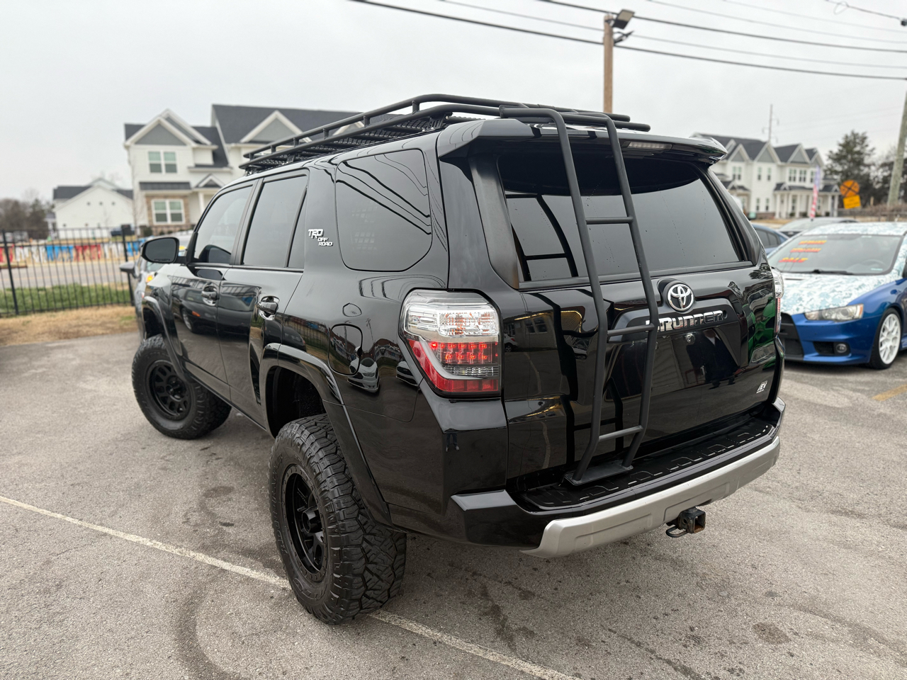 Toyota 4Runner SR5 4WD 2017