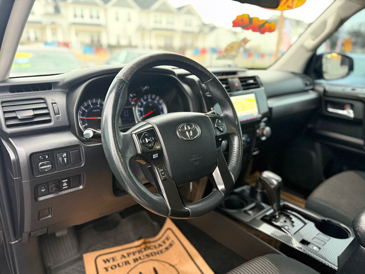 Toyota 4Runner SR5 4WD 2017