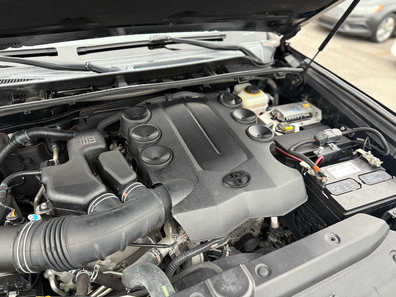 Toyota 4Runner SR5 4WD 2017