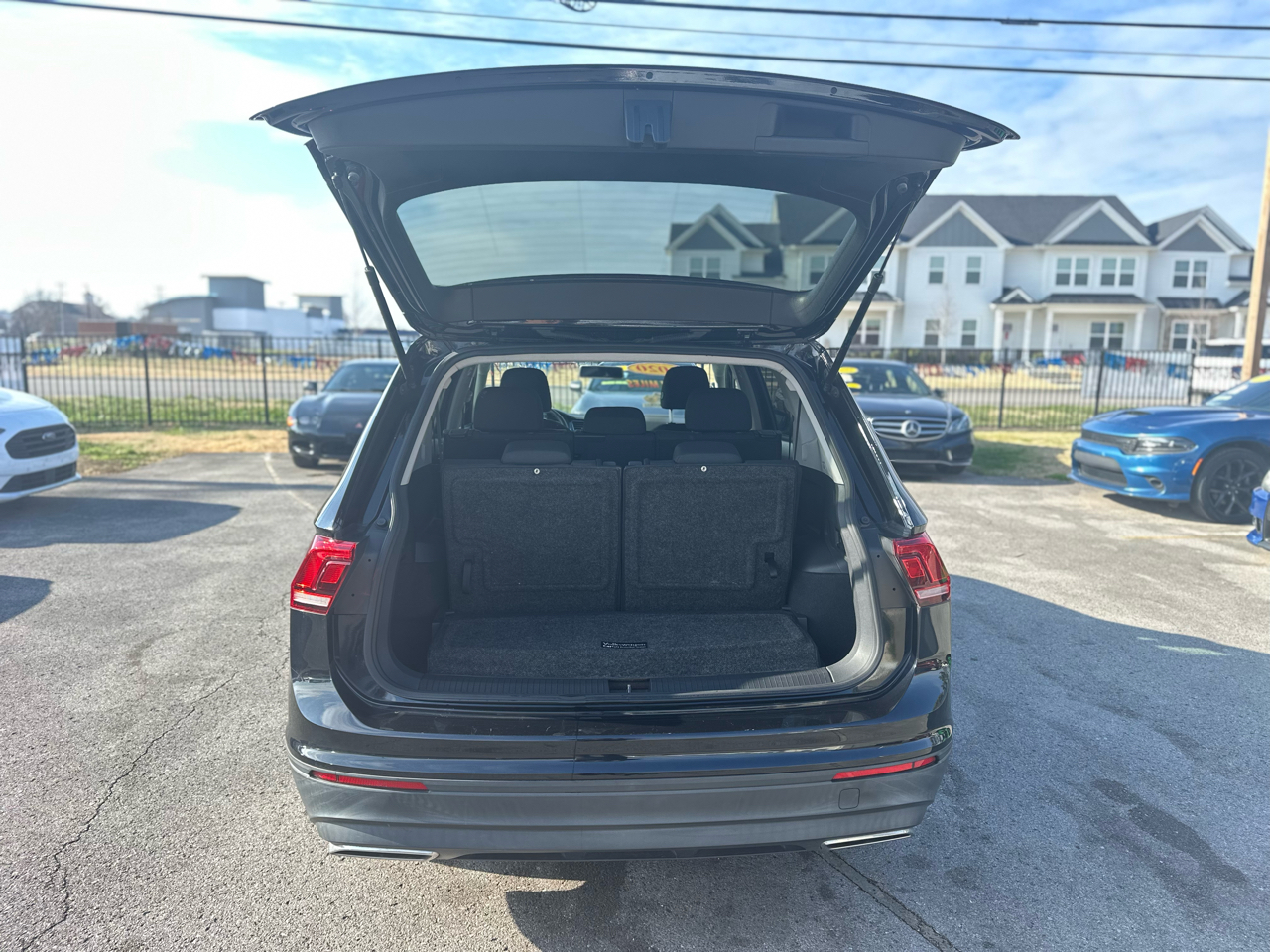 Volkswagen Tiguan S 2020