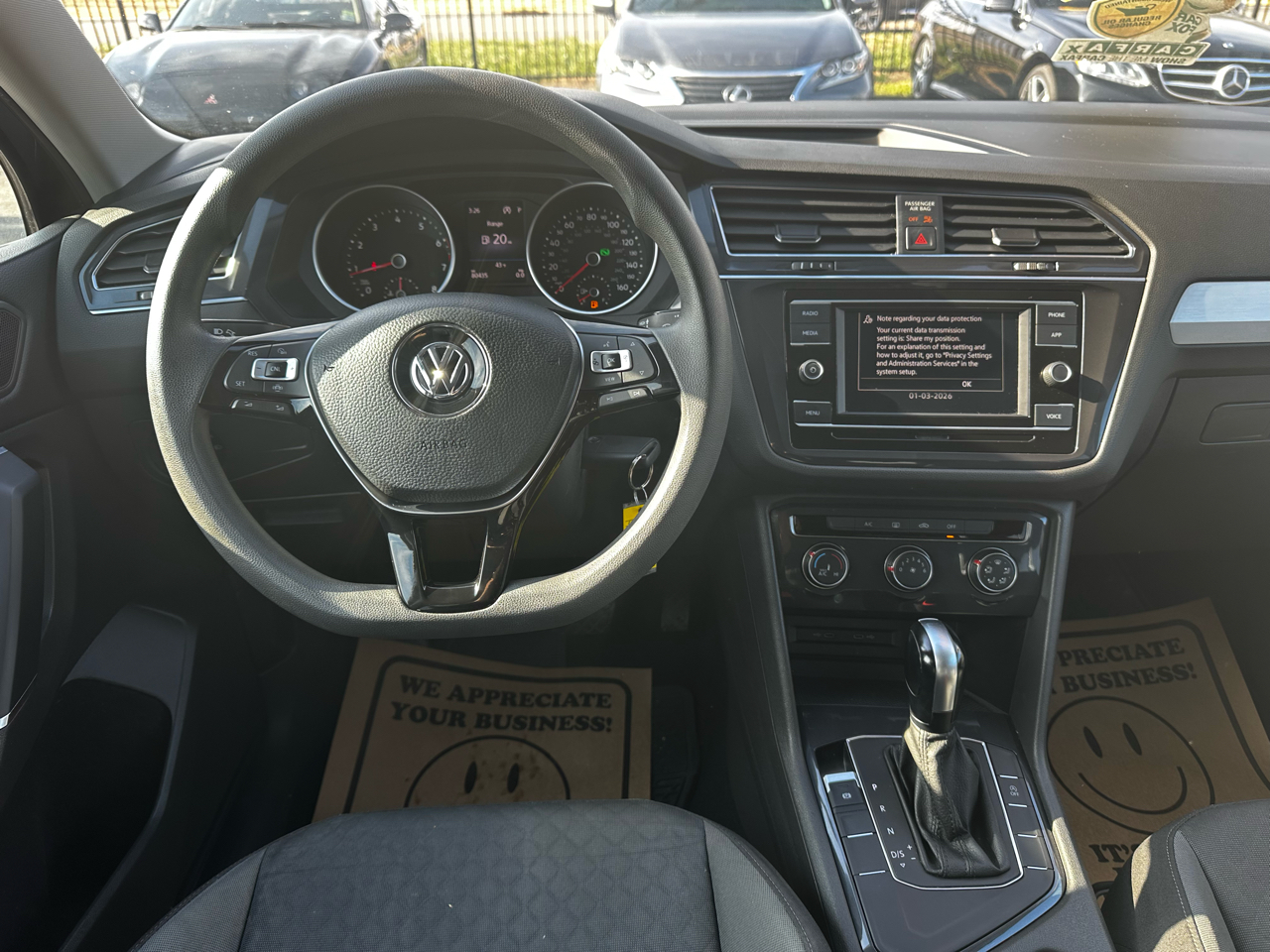 Volkswagen Tiguan S 2020