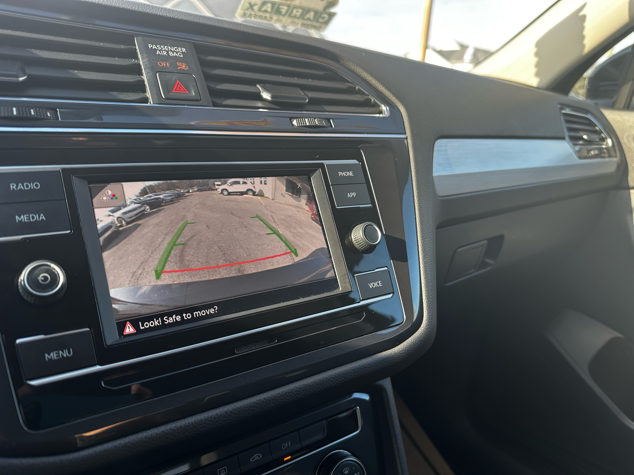 Volkswagen Tiguan S 2020