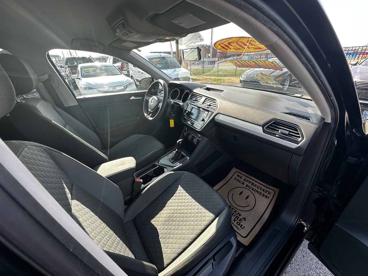 Volkswagen Tiguan S 2020