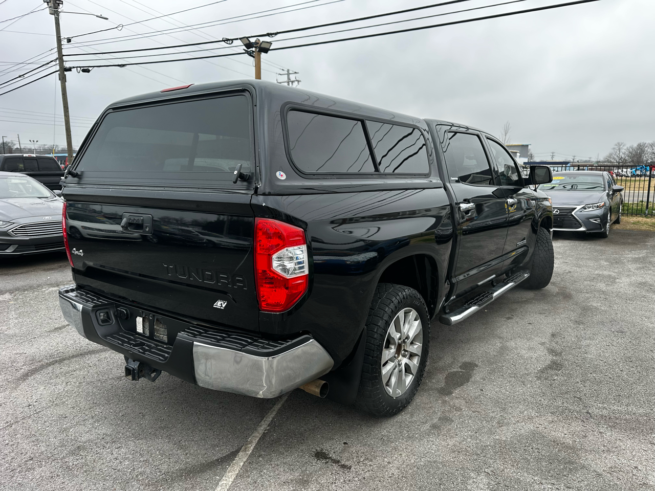 Toyota Tundra Limited 5.7L FFV CrewMax 4WD 2014