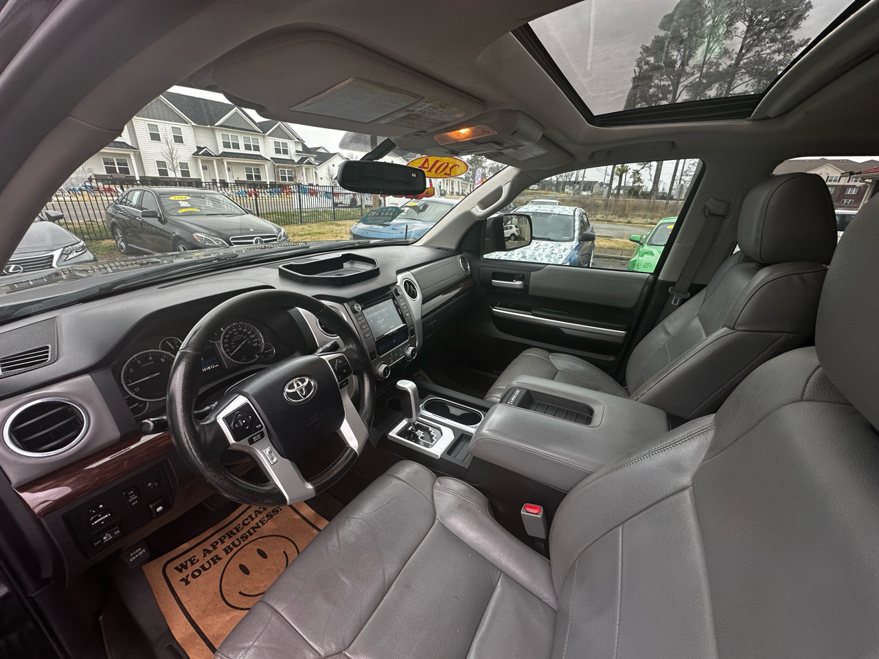 Toyota Tundra Limited 5.7L FFV CrewMax 4WD 2014