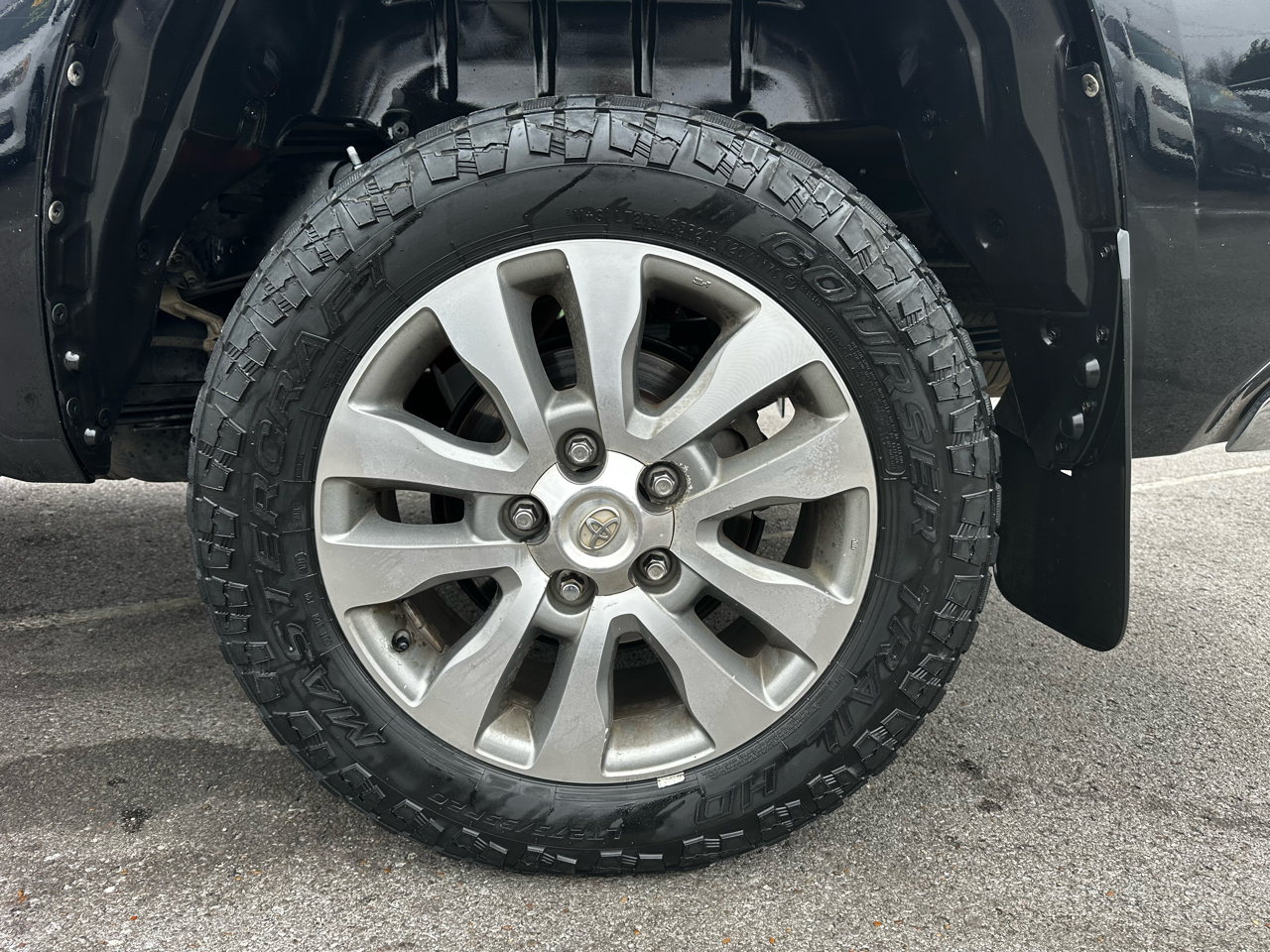 Toyota Tundra Limited 5.7L FFV CrewMax 4WD 2014