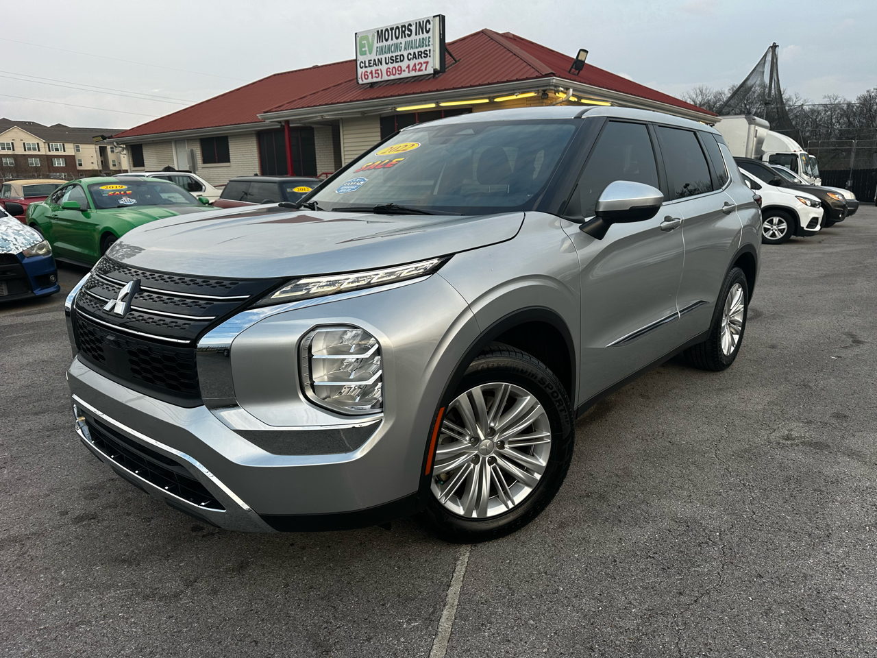 Mitsubishi Outlander ES 2WD 2022